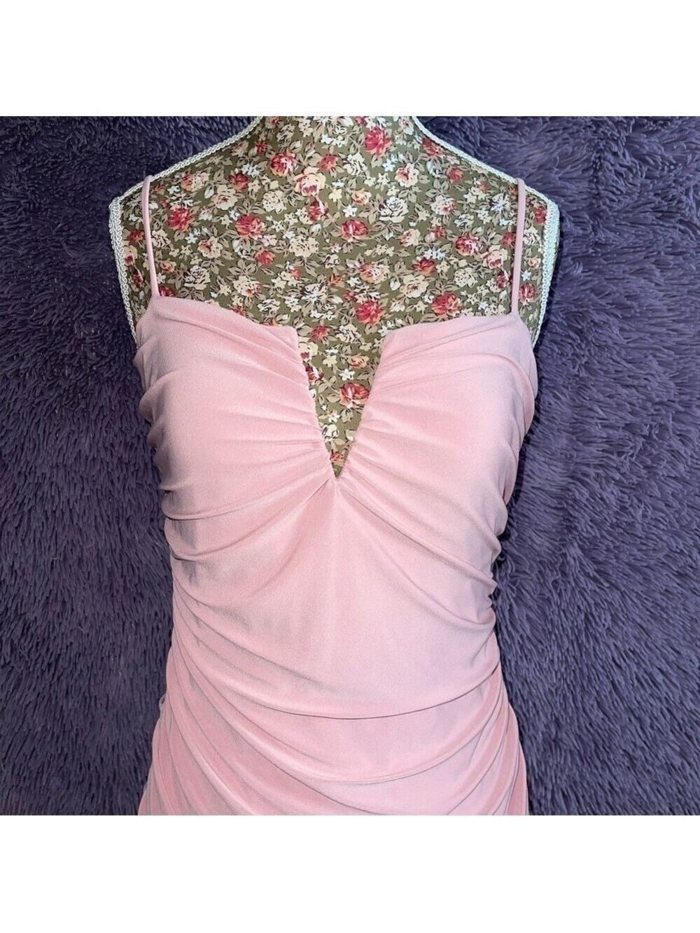 Fashion Nova V Neckline Ruched Sexy Dress - Picture 3 of 7